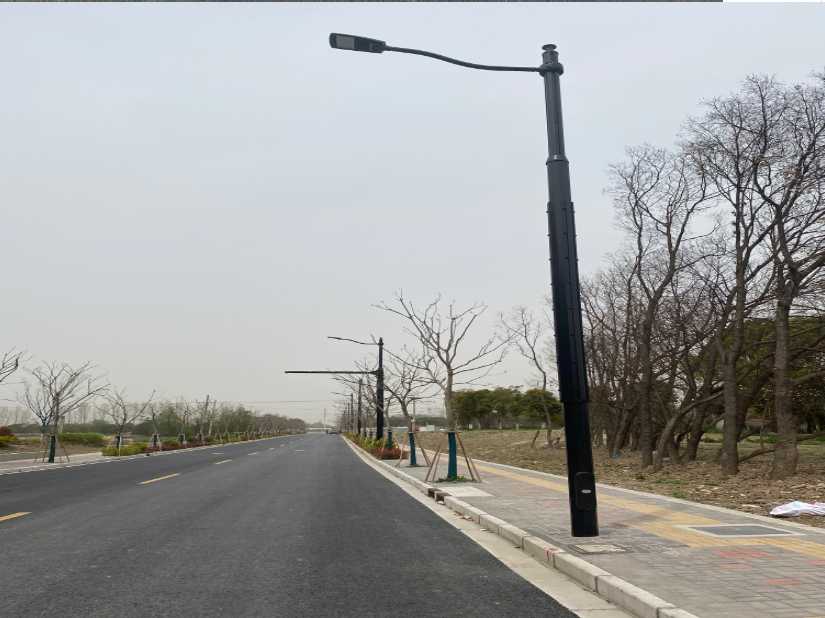 贵德县上海综合杆 太阳能路灯工程